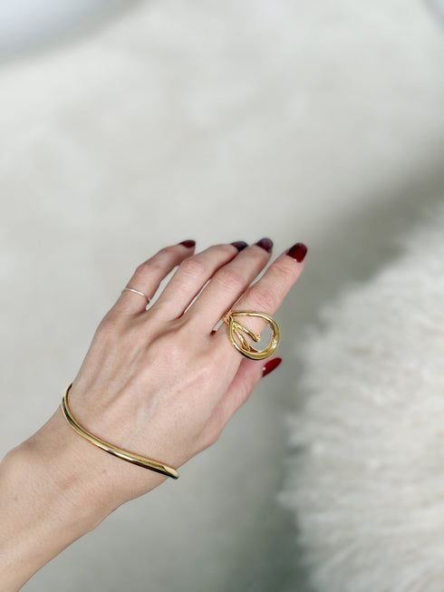 butterfly bangle